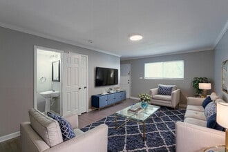Walnut Creek Apartments in Raleigh, NC - Building Photo - Building Photo