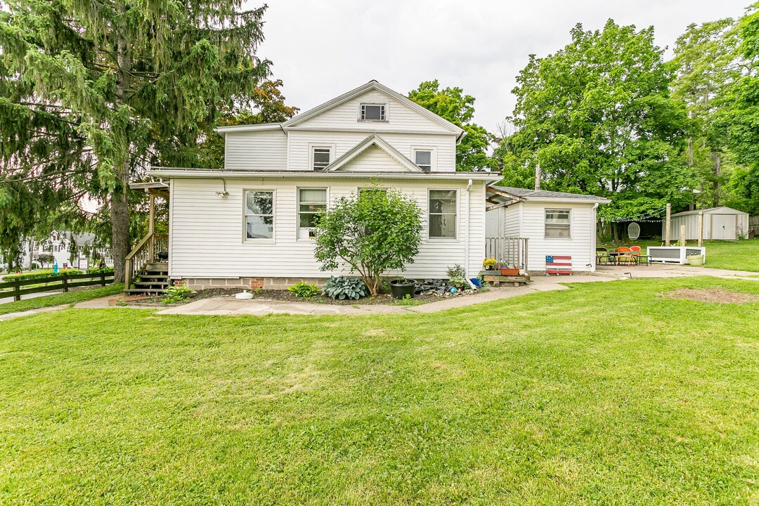 4 Center St in Macedon, NY - Building Photo