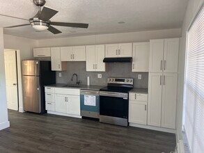 725 NW 4th Ave, Unit Unit1 in Fort Lauderdale, FL - Foto de edificio - Building Photo