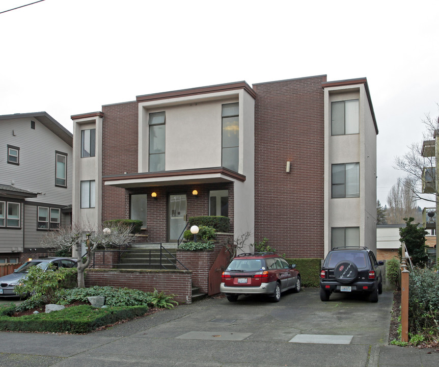 2015 Yale Ave E in Seattle, WA - Foto de edificio