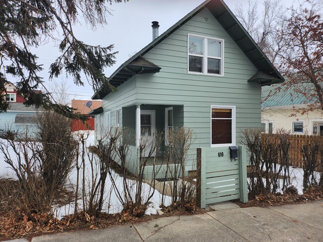 610 W Water St in Lewistown, MT - Building Photo - Building Photo