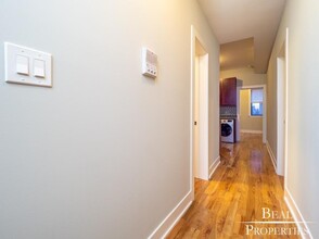 641 W Oakdale Ave in Chicago, IL - Building Photo - Building Photo