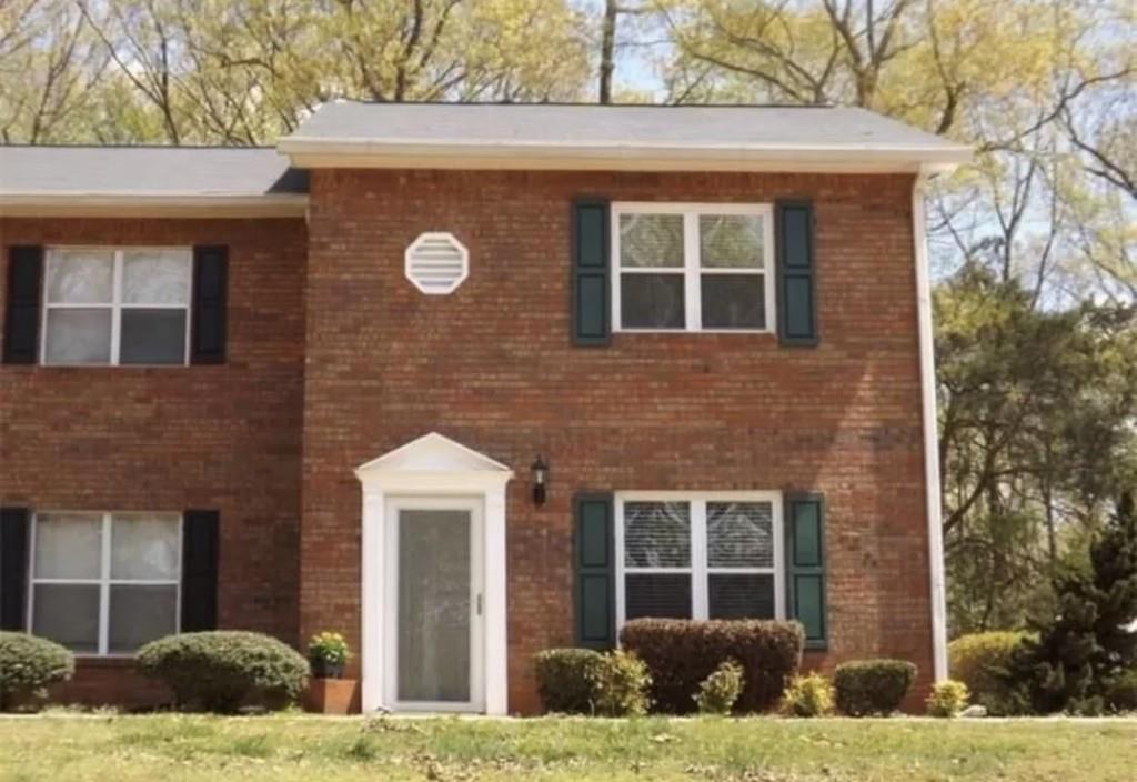 4084 Hidden Hollow Dr in Gainesville, GA - Building Photo
