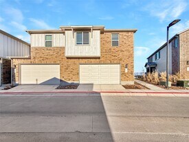 5611 Mobeetie Lp in Bee Cave, TX - Building Photo