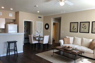 Chandler Creek Apartments