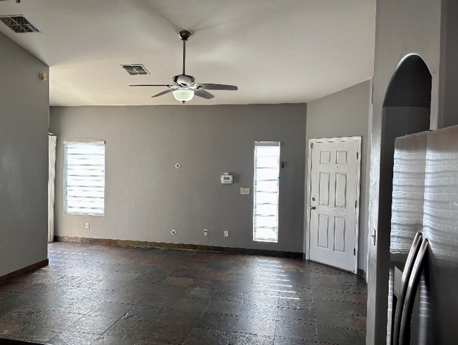 15061 S Harry Truman Pl in Sahuarita, AZ - Building Photo - Building Photo