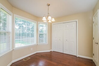 1014 Persimmon Dr in Spring Hill, TN - Building Photo - Building Photo