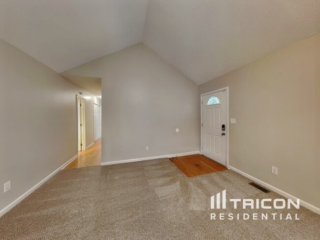 1601 Larkwood Dr in Canton, GA - Building Photo - Building Photo