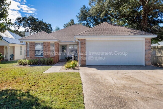 202 Summer Ln in Fort Walton Beach, FL - Building Photo - Building Photo