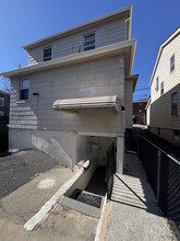 188 Palisade Ave, Unit 188 Palisade Rear in Cliffside Park, NJ - Building Photo - Building Photo