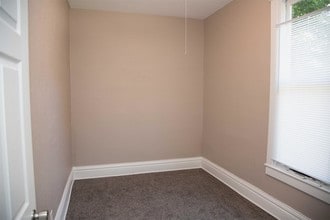 285 Cardiff St in Dubuque, IA - Building Photo - Building Photo