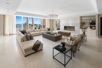 7133 Fisher Island Dr in Miami Beach, FL - Building Photo - Building Photo