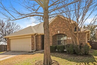 1816 Caney Creek Dr in Little Elm, TX - Building Photo - Building Photo