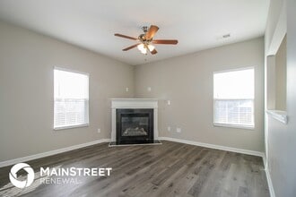 4650 Lauren Woods Ct in Winston-Salem, NC - Building Photo - Building Photo