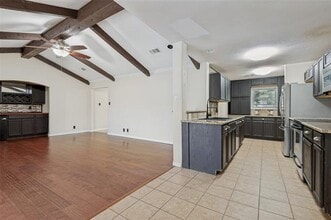 1051 College Pkwy in Lewisville, TX - Building Photo - Building Photo