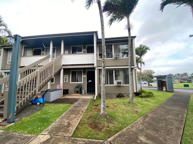 property at 95-648-648 Hamumu St