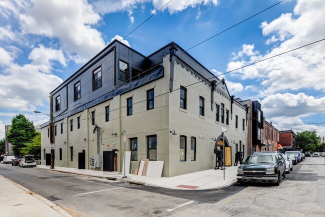 619 N 35th St, Unit 3BR in Philadelphia, PA - Foto de edificio - Building Photo