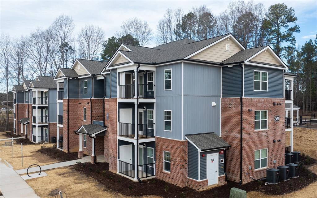 3432 Carr Rd in Durham, NC - Building Photo