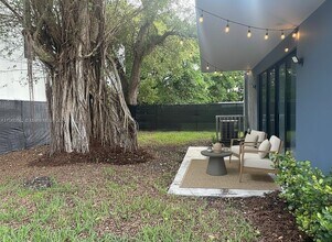 5198 NW 3rd Ave in Miami, FL - Building Photo - Building Photo