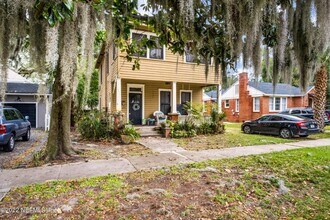 1511 Belmonte Ave in Jacksonville, FL - Building Photo - Building Photo