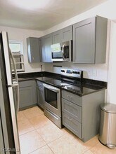 4224 SE 19th Pl in Cape Coral, FL - Building Photo - Building Photo
