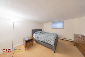 33 Westgate Rd, Unit 1 in Boston College, MA - Building Photo - Building Photo