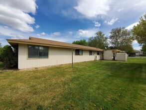 1921-1923 Luther Pl in Richland, WA - Building Photo - Building Photo