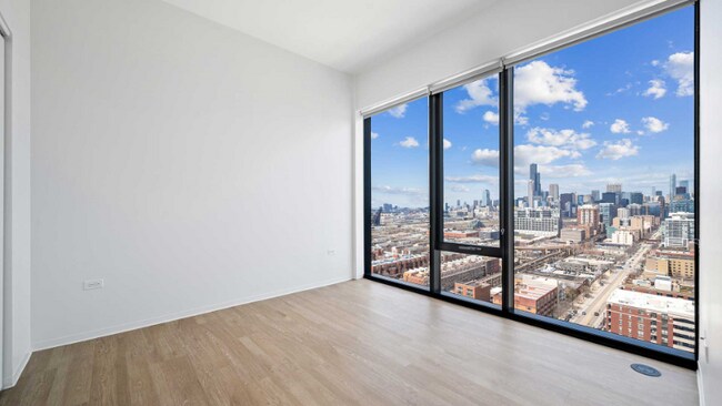 2121 S Michigan Ave in Chicago, IL - Building Photo - Building Photo