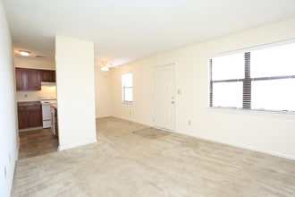 Buckingham Apartments in Elizabethtown, KY - Foto de edificio - Interior Photo