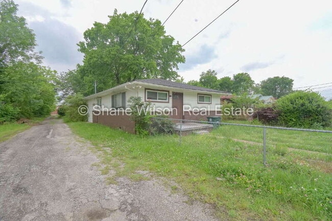 2110 Appling St in Chattanooga, TN - Building Photo - Building Photo