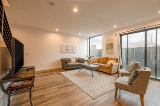 2597 S 700 E in Salt Lake City, UT - Building Photo - Building Photo