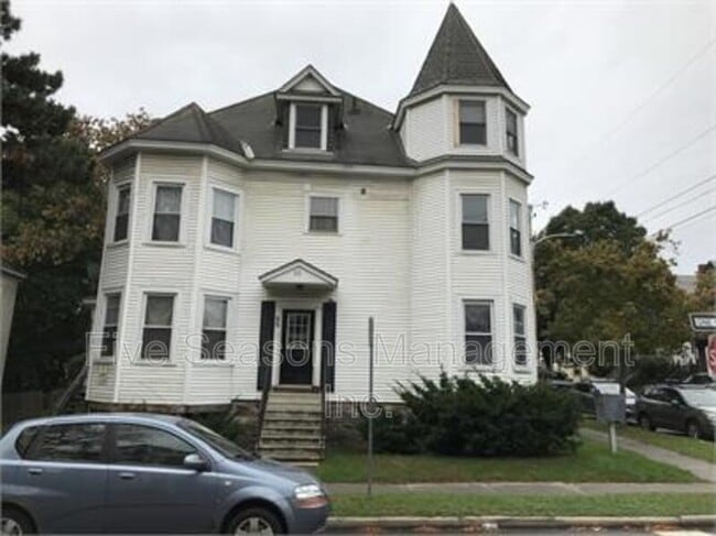 property at 39a Buell St