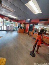 134 Kapahulu Ave in Honolulu, HI - Building Photo - Building Photo