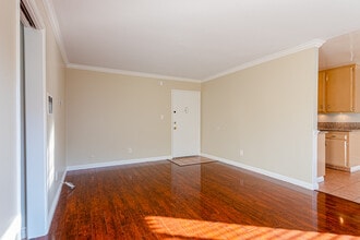 4315 Don Tomaso Dr in Los Angeles, CA - Building Photo - Building Photo