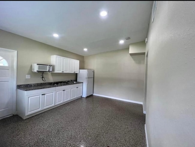 3213 E Fern St in Tampa, FL - Building Photo - Building Photo