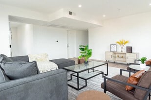 Haven 35 in Los Angeles, CA - Building Photo