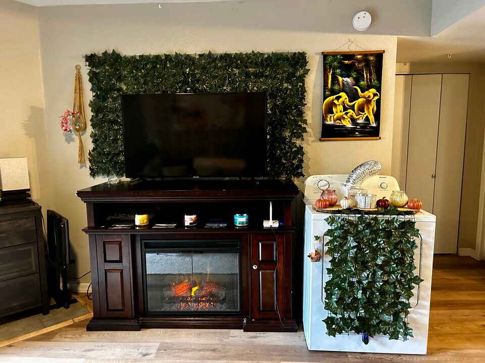 1385 W University Ave, Unit 284 in Flagstaff, AZ - Foto de edificio