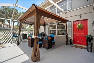 3273 SW Sunset Trace Cir in Palm City, FL - Foto de edificio - Building Photo