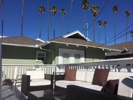 6004 Carlton Way in Los Angeles, CA - Building Photo