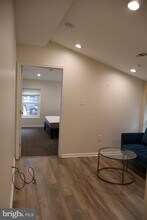 33 S 19th St in Philadelphia, PA - Building Photo - Building Photo