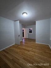 137 1/2 Morningside Pl in Yonkers, NY - Building Photo - Building Photo