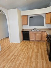 825 Edna Way in Pueblo, CO - Building Photo - Building Photo