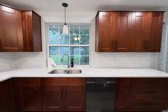 2 Fairway Rd in Jacksonville Beach, FL - Building Photo - Building Photo