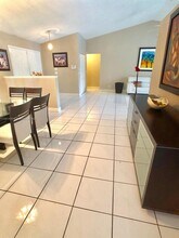 19960 NW 4 St in Pembroke Pines, FL - Building Photo - Building Photo