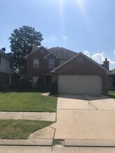 12007 Diane Ln in Houston, TX - Building Photo - Building Photo