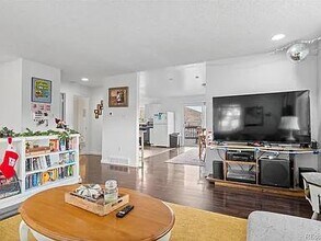 1320 Youngfield St in Golden, CO - Foto de edificio - Building Photo