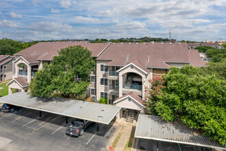 Avonmora Apartments in Austin, TX - Building Photo - Building Photo