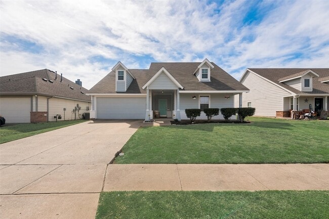 9805 Tanglebrush Dr in McKinney, TX - Foto de edificio - Building Photo