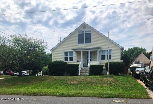 35 Albany Rd in Neptune City, NJ - Building Photo - Building Photo