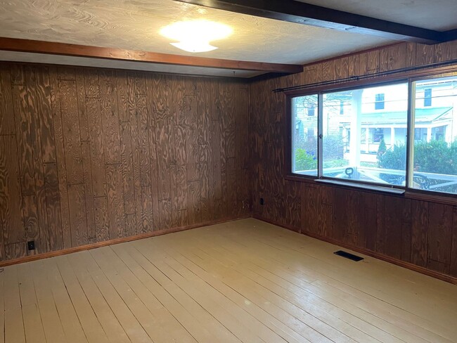 19 Franklin St in Greenville, PA - Building Photo - Building Photo